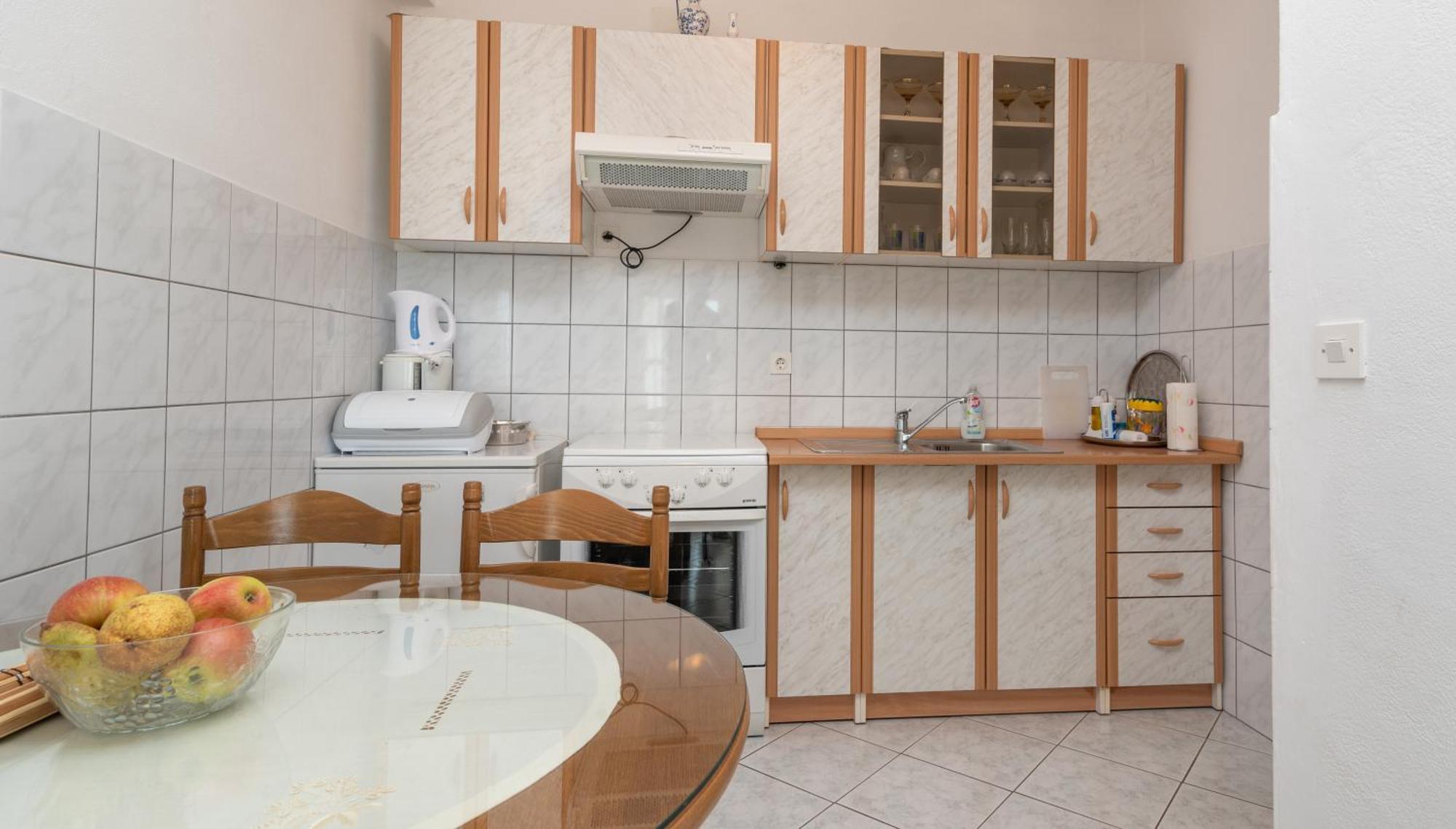 Apartments Villa Bella Vista Seget โตรกีร์ ภายนอก รูปภาพ
