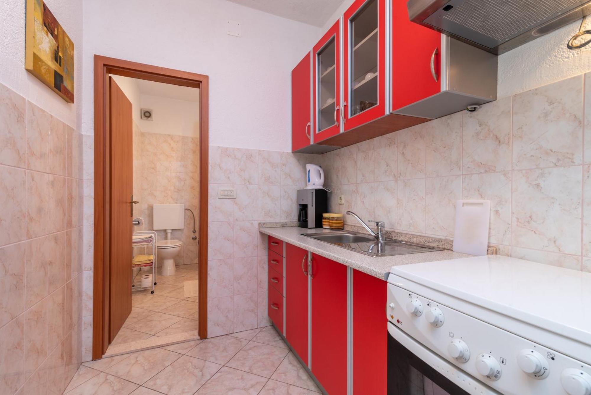 Apartments Villa Bella Vista Seget โตรกีร์ ภายนอก รูปภาพ